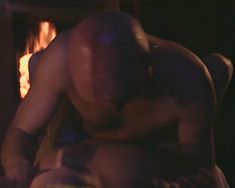 Голые сиськи Любви Тихомировой в фильме «Особенности банной политики, или Баня 2» фото #17