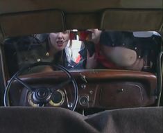 Оксана Сташенко показала голую грудь в фильме «Особенности банной политики, или Баня 2» фото #13