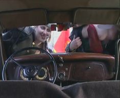 Оксана Сташенко показала голую грудь в фильме «Особенности банной политики, или Баня 2» фото #14