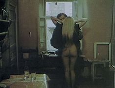 Екатерина Кмит оголила грудь и попу в фильме «Охота на сутенера» фото #5