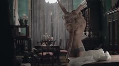 Голая грудь Анны Цукановой в фильме «Параллельные прямые пересекаются в бесконечности» фото #10