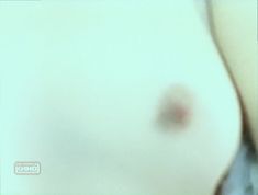 Голая грудь Екатерины Стриженовой в фильме «Побег на край света» фото #3