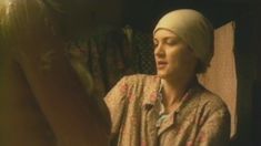 Ирина Гринева засветила сиську в сериале «Подкидной» фото #7