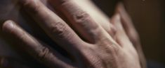 Упругая голая грудь Юлии Снигирь в фильме «Про Любовь» фото #9