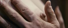 Упругая голая грудь Юлии Снигирь в фильме «Про Любовь» фото #10