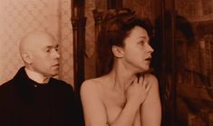 Анжелика Неволина снялась голой в фильме «Про уродов и людей» фото #5