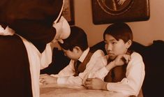 Сочная голая грудь Татьяны Полонской в фильме «Про уродов и людей» фото #2