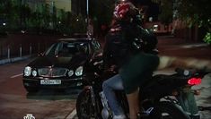 Голая попа Юлии Галкиной в сериале «Проснемся вместе?» фото #42