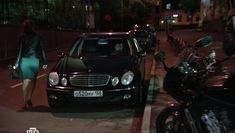 Голая попа Юлии Галкиной в сериале «Проснемся вместе?» фото #45