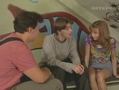 Юная Татьяна Арнтгольц засветила трусики в сериале «Простые истины» фото #2