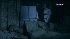 Виктория Исакова засветила грудь в сериале «Родина» фото #18