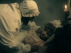 Наталья Лапина засветила голую грудь в фильме «Руанская дева по прозвищу Пышка» фото #1