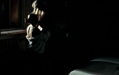 Голая попа Марии Мироновой в фильме «Свадьба» фото #2