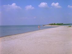 Голые сиськи Александры Захаровой в фильме «Серые волки»