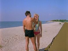 Голые сиськи Александры Захаровой в фильме «Серые волки»