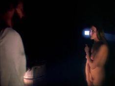 Абсолютно голая Эльвира Болгова в фильме «Сибирский спас» фото #11