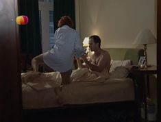 Соблазнительная Дарья Повереннова засветила трусики в сериале «Слабости сильной женщины» фото #4