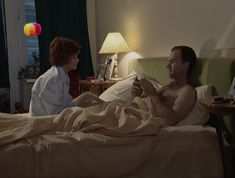 Соблазнительная Дарья Повереннова засветила трусики в сериале «Слабости сильной женщины» фото #7