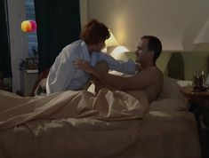 Соблазнительная Дарья Повереннова засветила трусики в сериале «Слабости сильной женщины» фото #11