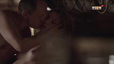 Голые сиськи Анастасии Меськовой в сериале «Сладкая жизнь» фото #23