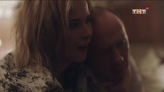 Голые сиськи Анастасии Меськовой в сериале «Сладкая жизнь» фото #32