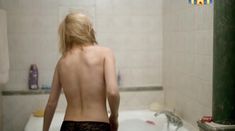 Голые сиськи Анастасии Меськовой в сериале «Сладкая жизнь» фото #68