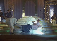 Голая грудь Амалии Мордвиновой в фильме «Сны» фото #33