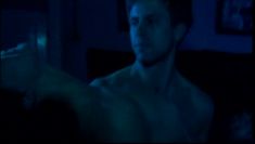 Голая попа Юлии Рудиной в сериале «Соло для пистолета с оркестром» фото #6