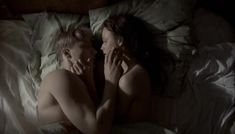 Анна Снаткина оголила грудь в сериале «Сорок третий номер» фото #14