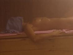 Олеся Поташинская снялась голой в сериале «Стилет 2» фото #3