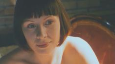 Голая грудь Дины Корзун в фильме «Страна глухих» фото #2