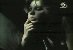 Ирина Климова оголила сиськи в фильме «Счастливчик» фото #3