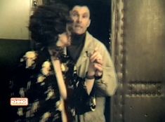 Марина Могилевская засветила голую грудь в фильме «Телохранитель» фото #4