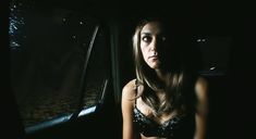 Полностью голая Анна Уколова в фильме «Точка» фото #7