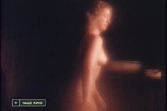 Полностью голая Ольга Смирнова в фильме «Третья планета» фото #4