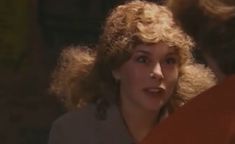 Голые сиськи Алины Ван Ортон в сериале «Улицы разбитых фонарей 5» фото #1