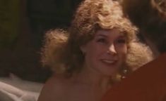 Голые сиськи Алины Ван Ортон в сериале «Улицы разбитых фонарей 5» фото #2