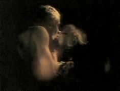 Голая попа Марии Селянской в фильме «Фанат» фото #2