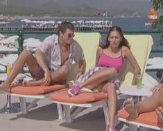 Анна Носатова засветила киску в сериале «Фирменная история» фото #3