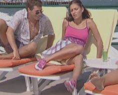 Анна Носатова засветила киску в сериале «Фирменная история» фото #9