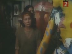 Юлия Вознесенская оголила грудь и попу в фильме «Цветы календулы» фото #4