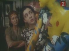 Юлия Вознесенская оголила грудь и попу в фильме «Цветы календулы» фото #5