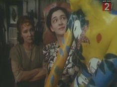 Юлия Вознесенская оголила грудь и попу в фильме «Цветы календулы» фото #6