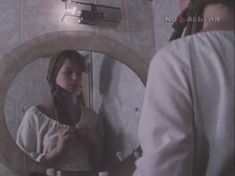 Татьяна Ташкова слегка засветила грудь в сериале «Частное лицо» фото #2