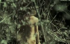 Полностью голая Ирина Алферова в фильме «Черная береза» фото #4