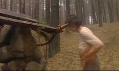 Дарья Повереннова показала голую грудь в сериале «Чистые ключи» фото #27