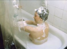 Светлана Смирнова засветила грудь в фильме «Чужие письма» фото #1