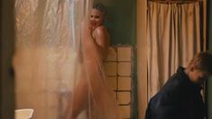 Виктория Романенко снялась голой в фильме «Шахта» фото #8