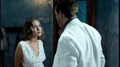 Сексуальная голая попа Анны Казючиц в фильме «Юленька» фото #12