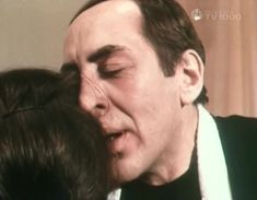 Голая грудь Елены Кориковой в фильме «Я обещала, я уйду...» фото #4